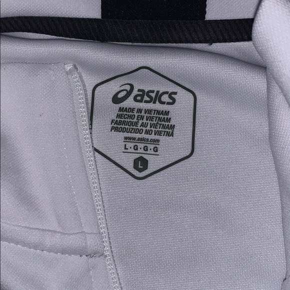 New ASICS Track Jacket - Picture 3 of 5